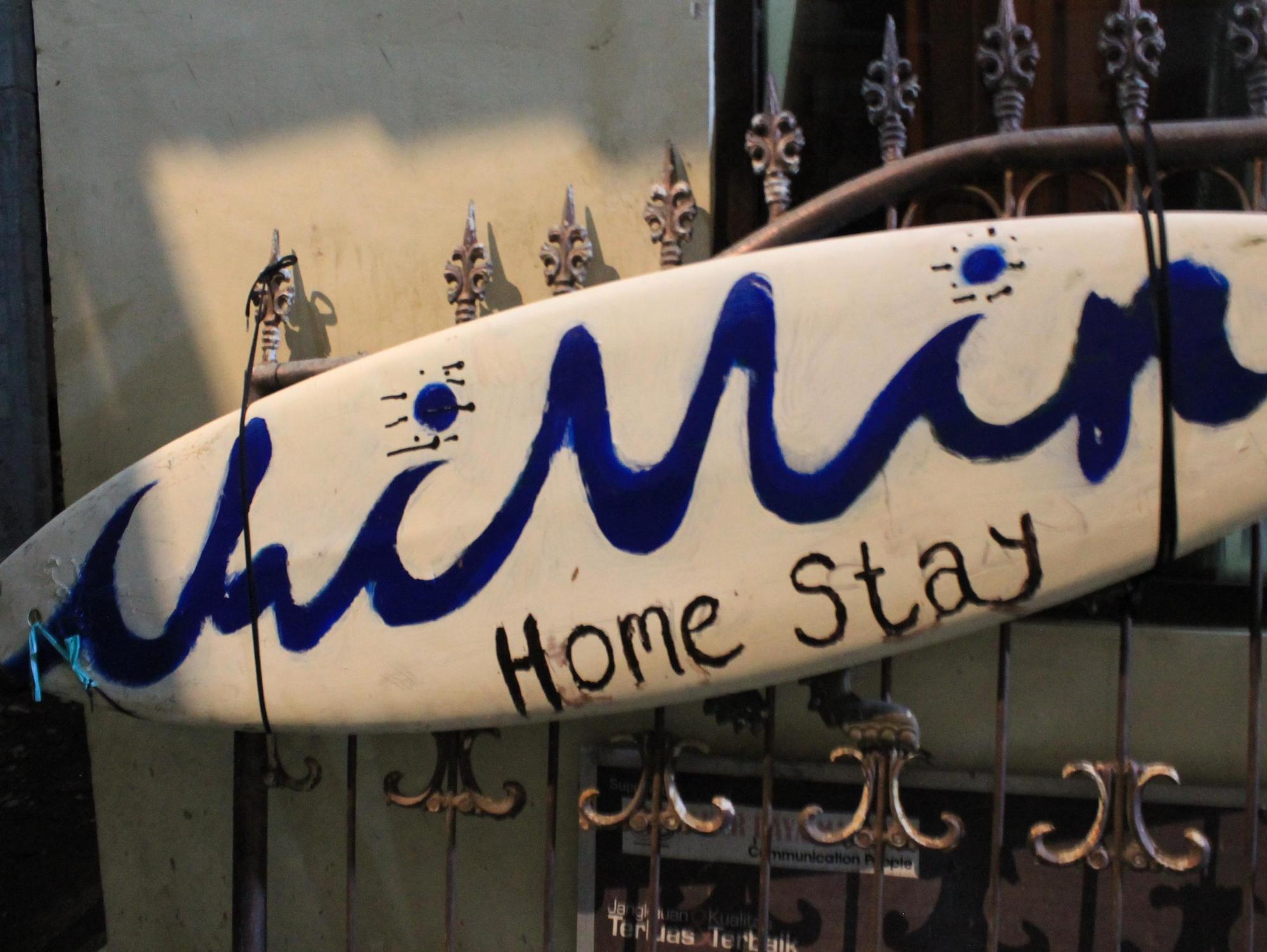 Chillin Kuta Homestay Esterno foto
