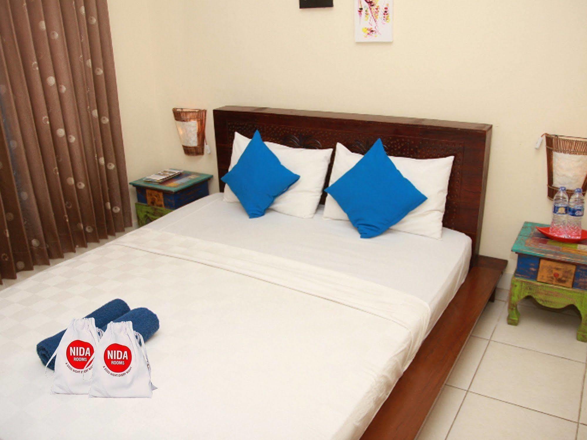 Chillin Kuta Homestay Esterno foto